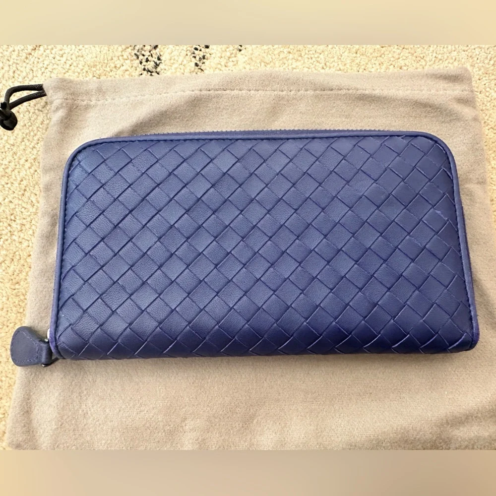 Bottega Veneta Intrecciato Zip Around Wallet